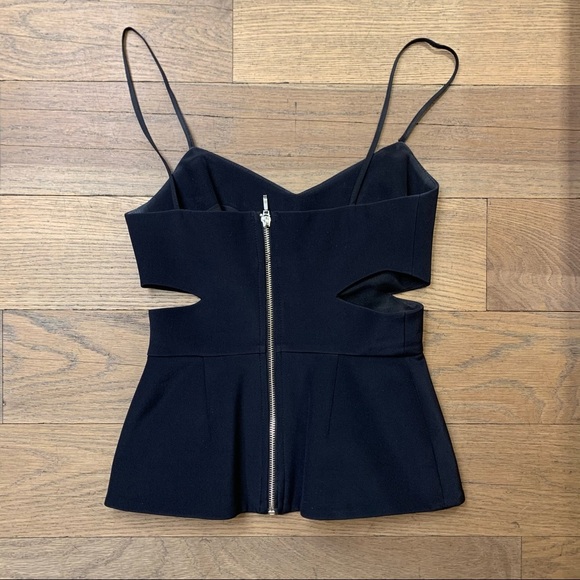 Nicholas Cut Out Top - Picture 3 of 7